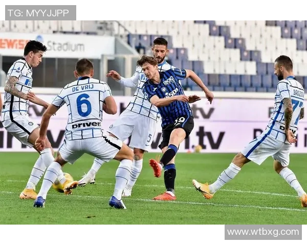 沙尔克04客场大胜，德甲保级前景明朗