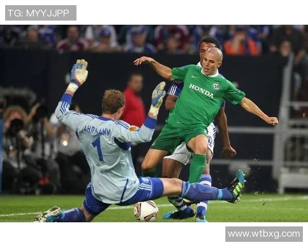 沙尔克04主场大胜!云达不莱梅遭遇惨败