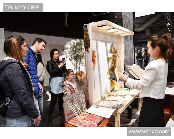 佛罗伦萨举办传统手工艺品展,展现意大利工匠精神 佛罗伦萨举办传统手工艺品展,展现意大利工匠精神